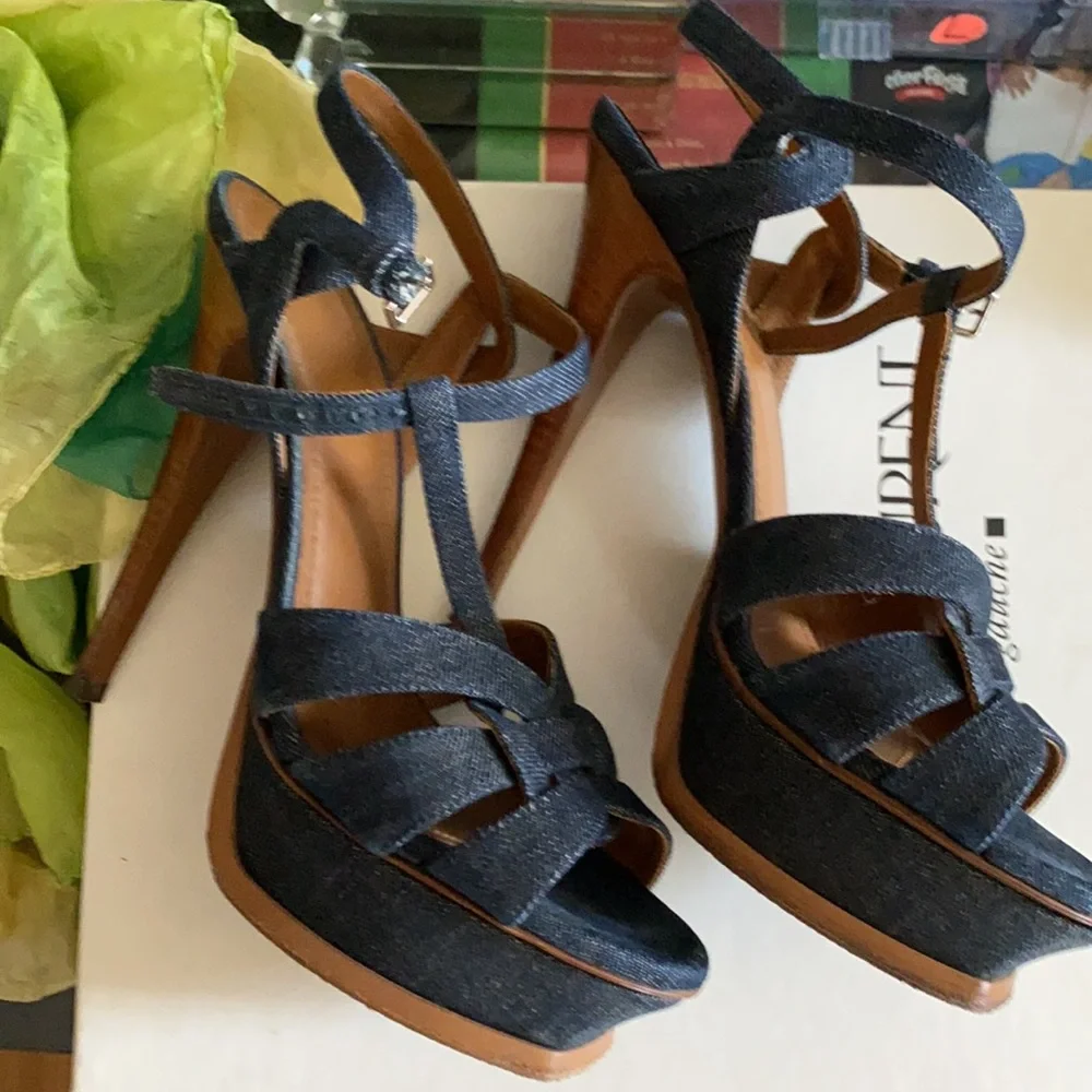 Vintage Tribute sandal in denim Yves Saint Laurent 39 - Picture 3 of 9